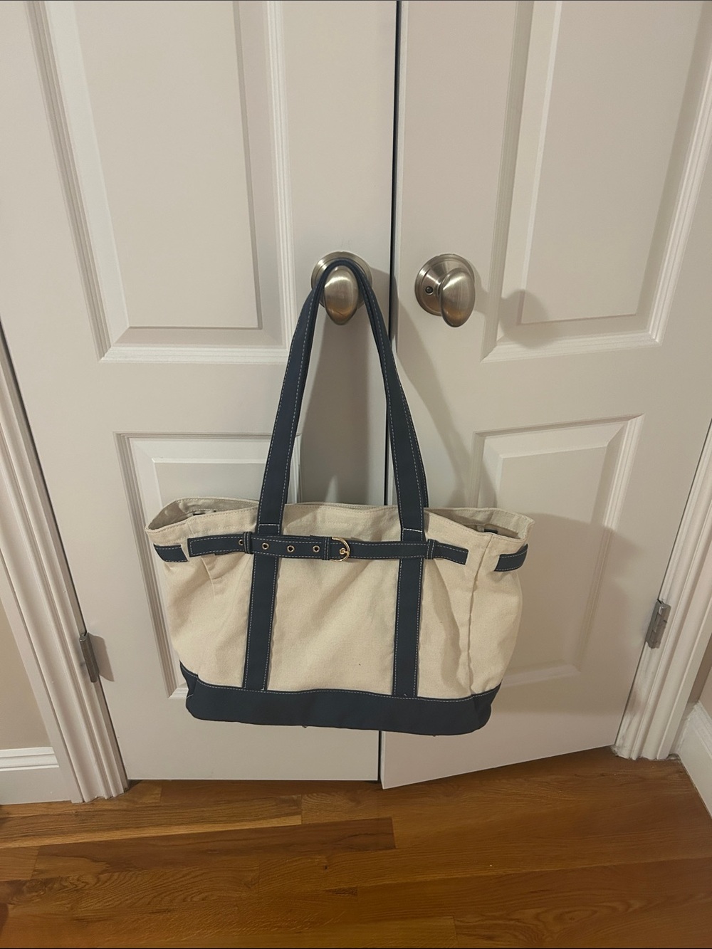 Universal Thread canvas tote